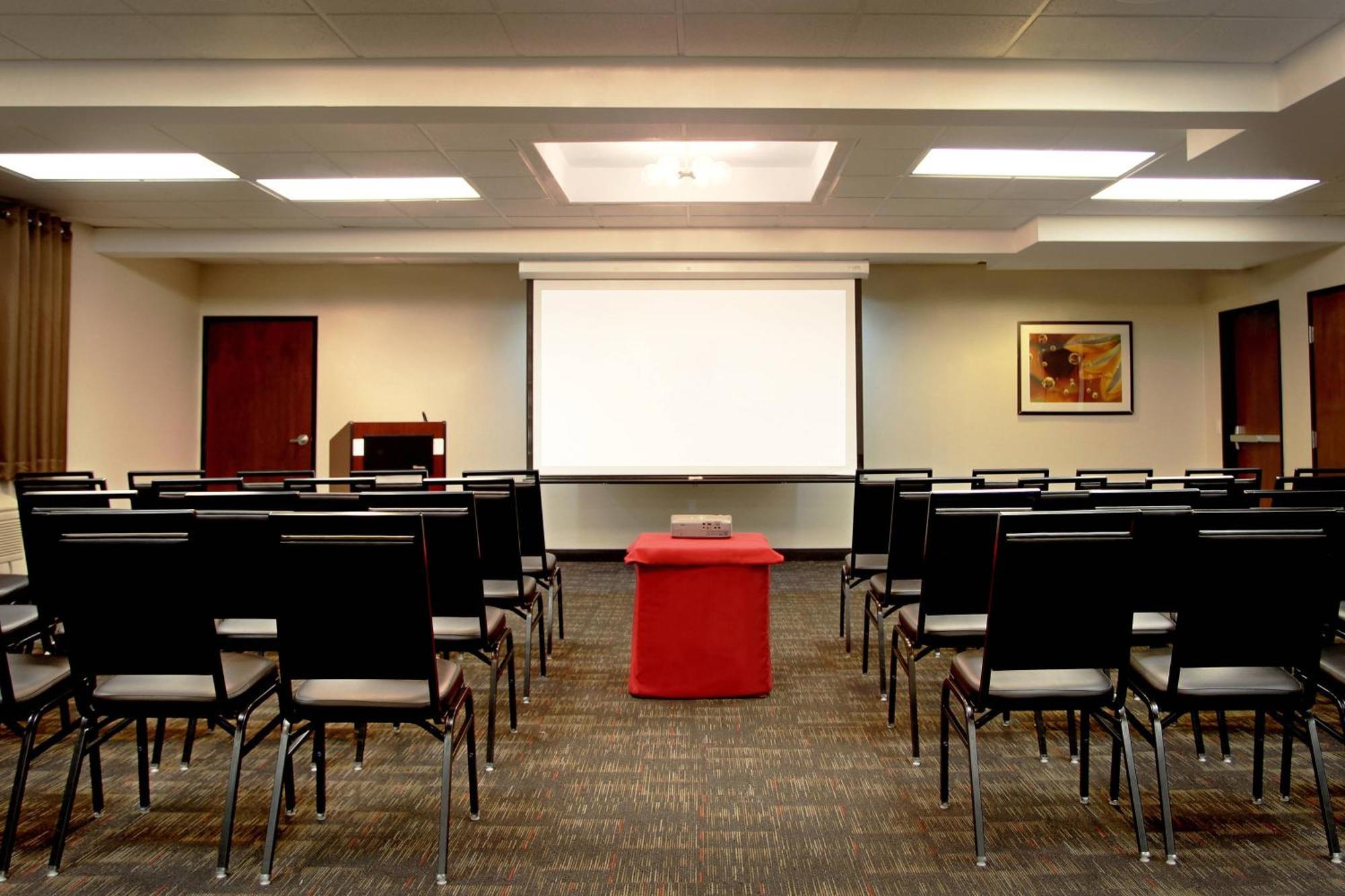 Four Points By Sheraton Portland East Fairview Buitenkant foto