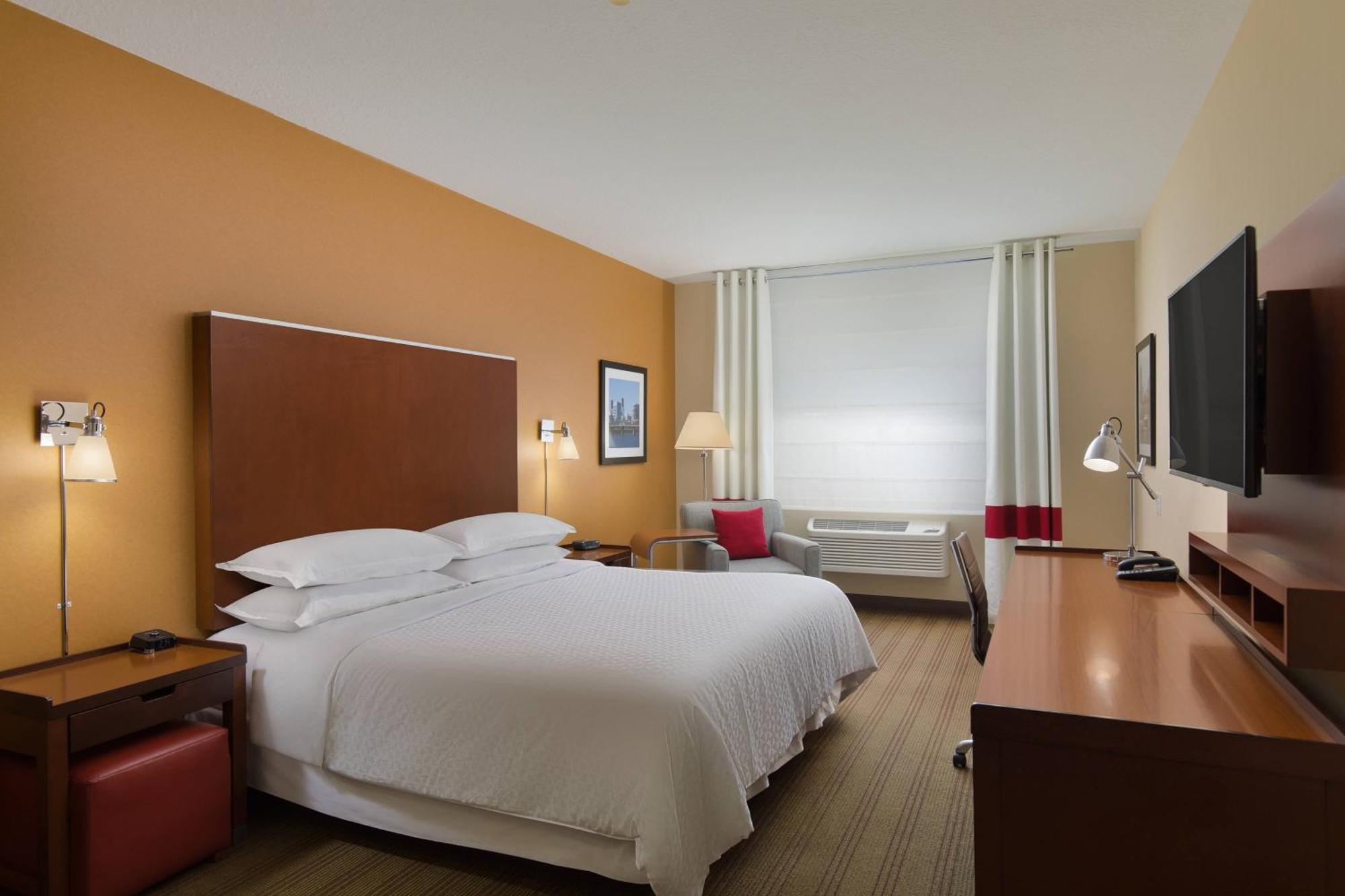 Four Points By Sheraton Portland East Fairview Buitenkant foto